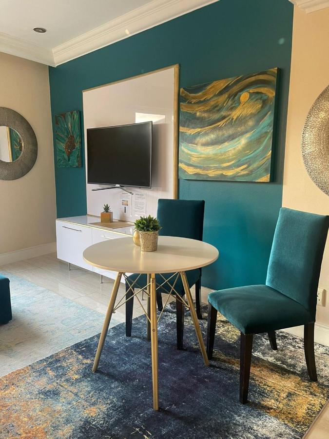 Apartment Luxury Apartment, Near V&a Waterfront And Cpt Stadium *