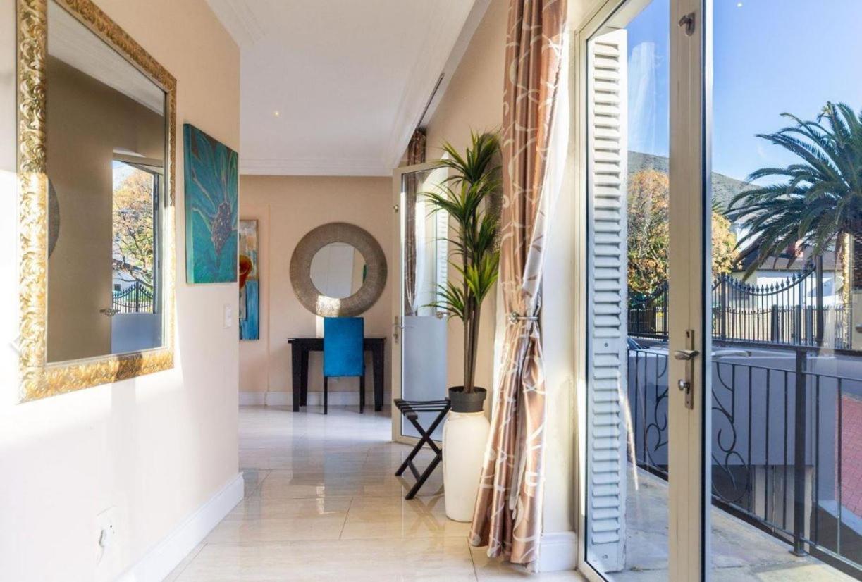 Apartment Luxury Apartment, Near V&a Waterfront And Cpt Stadium